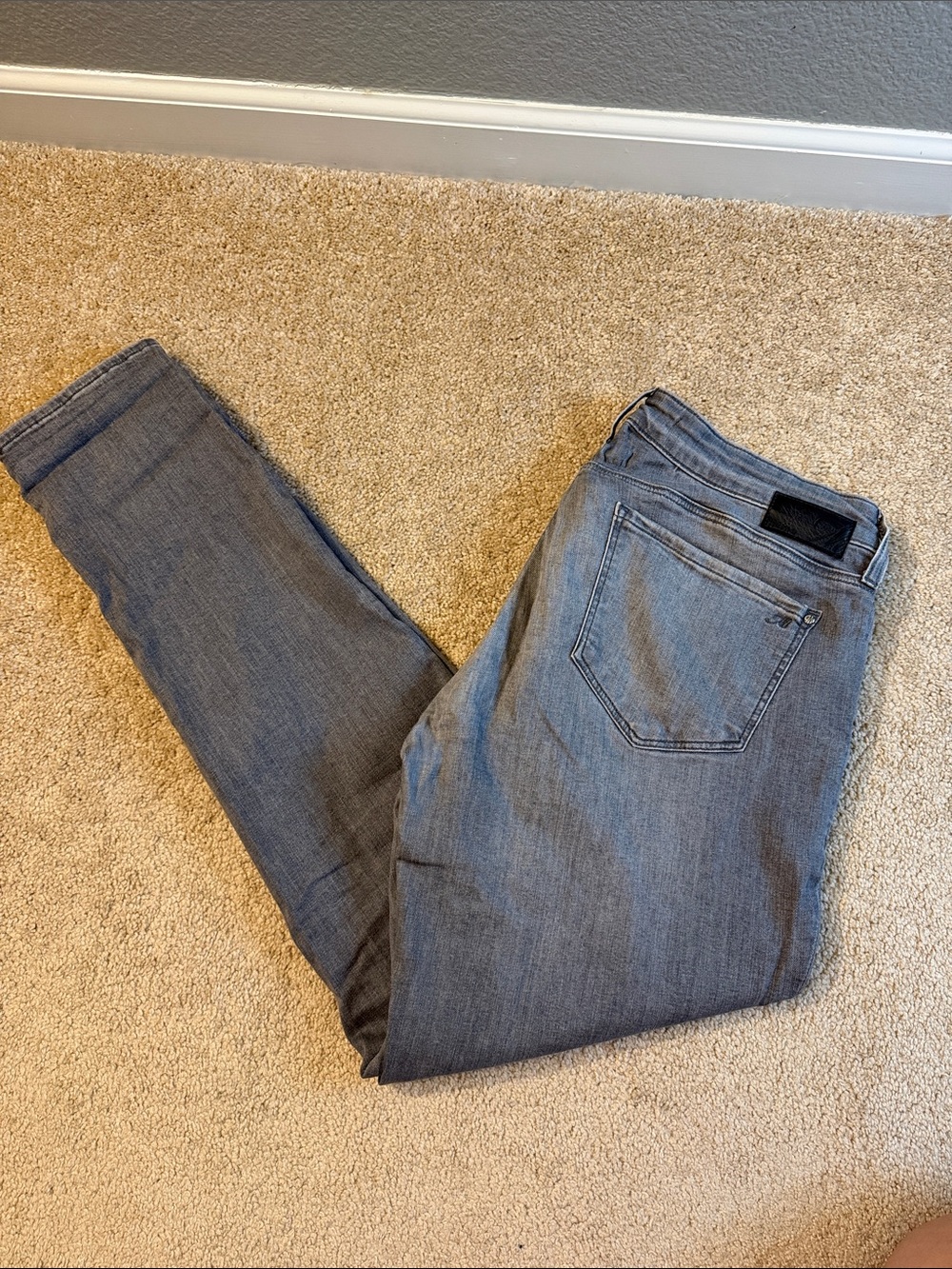 Mavi Emma Boyfriend Slim Women's Jeans in Light Gray Wash 30/32